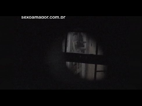 ❤️ Blondie blir hemligt videofilmad av en voyeur från grannskapet gömd bakom ihåliga tegelstenar ❌ Pornvideo at sv.punkbass.ru ❌❤